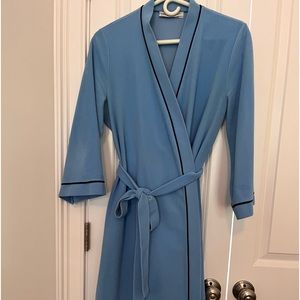 Vintage Vanity Fair Robe Large Petite w Shash